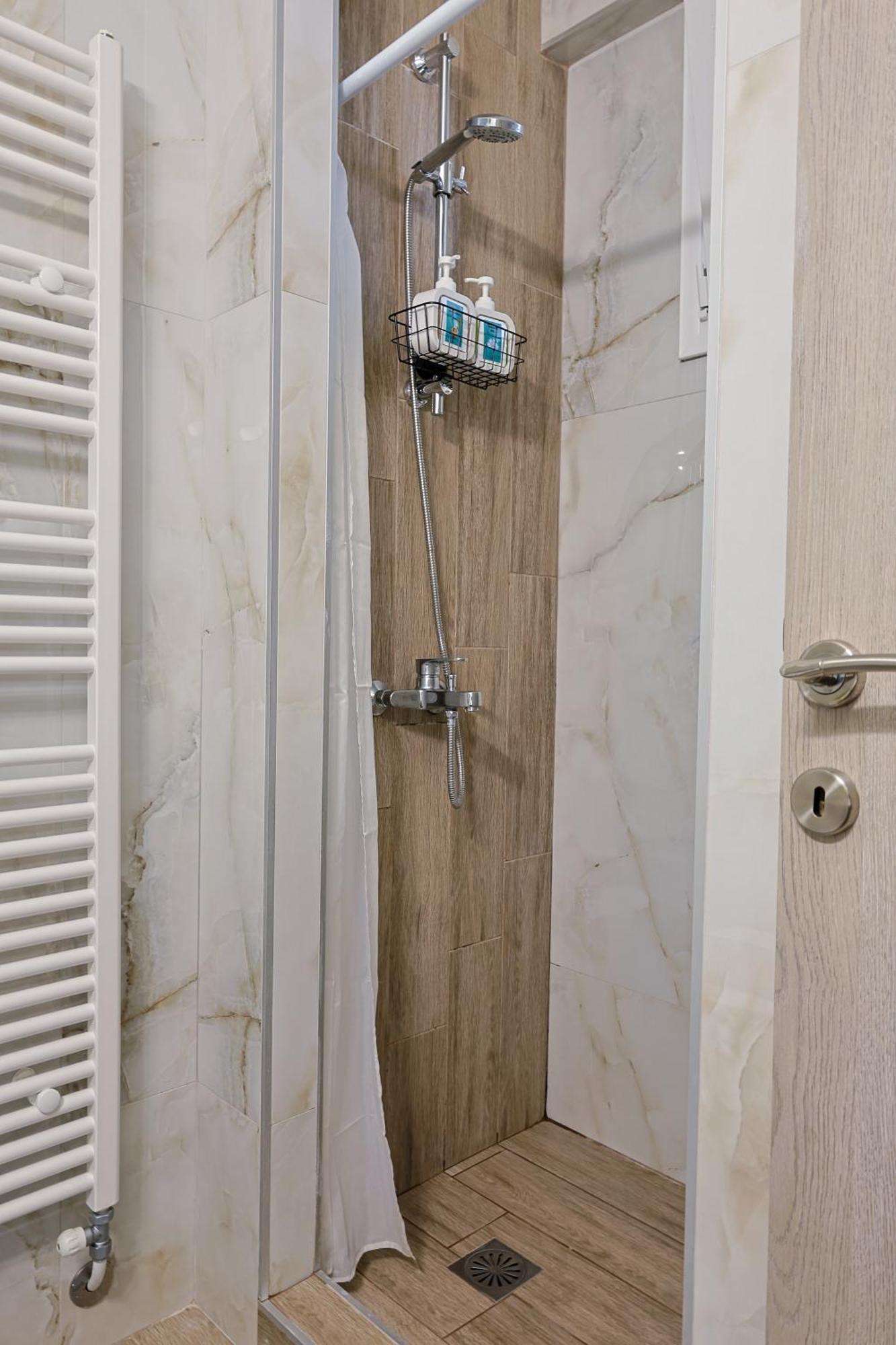 Zeta-Garden Oasis & Private Parking By Optimum Link Apartment Катерини Екстериор снимка